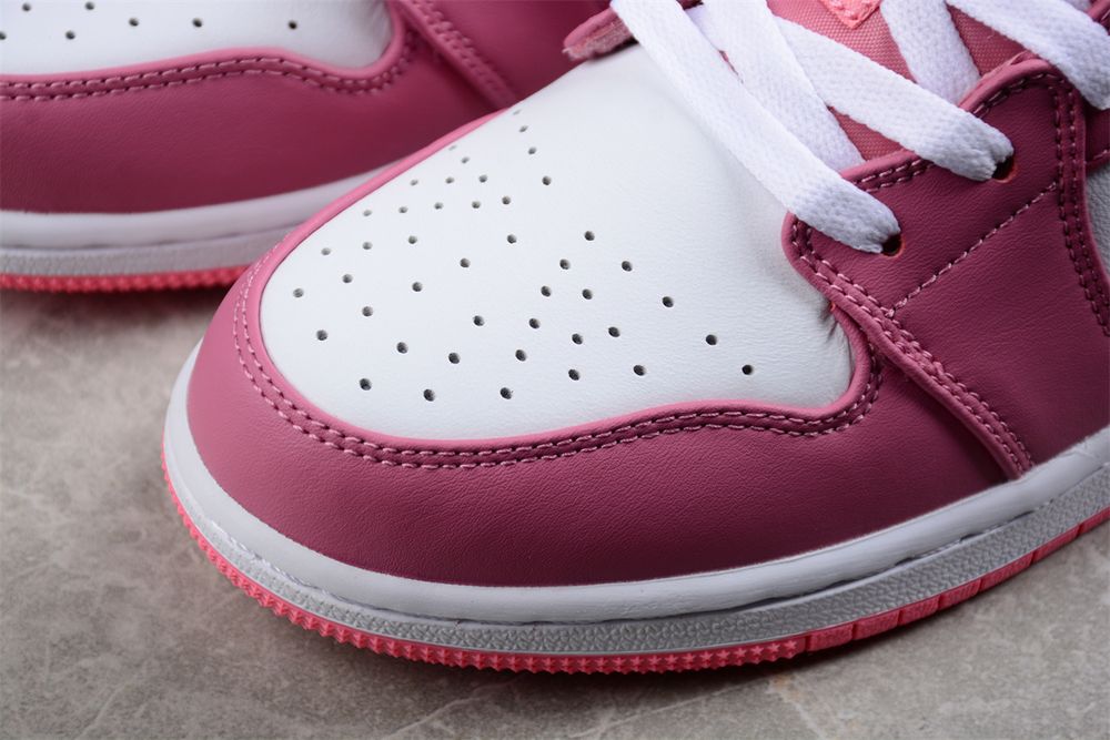 AJ 1 Low ‘Desert Berry’ 553560-616 AJ 1 Low ‘Desert Berry’ 553560-616