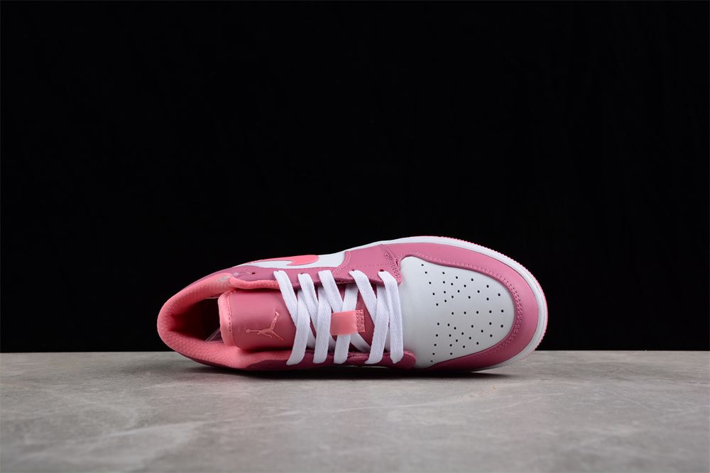 AJ 1 Low ‘Desert Berry’ 553560-616 AJ 1 Low ‘Desert Berry’ 553560-616