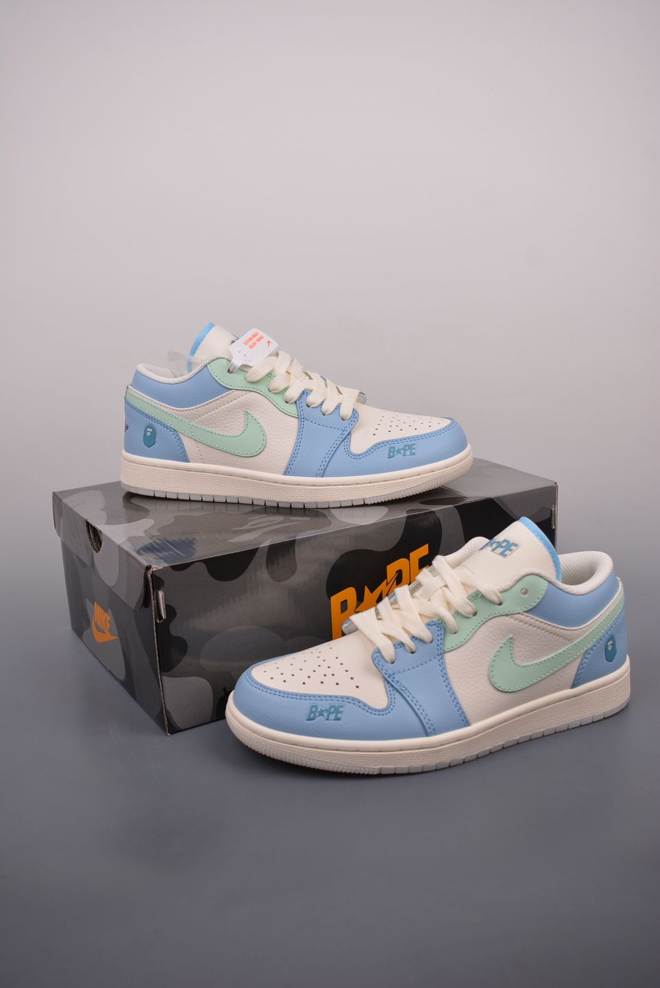 AJ 1 Low Bape JJ8688-006 AJ 1 Low Bape JJ8688-006