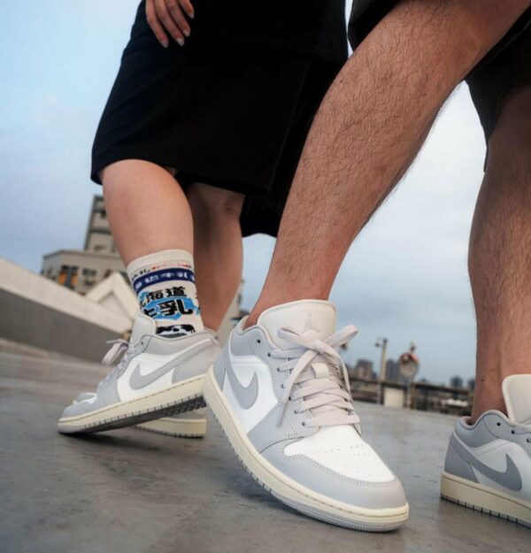 AJ 1 Low ‘Coconut Milk Neutral Grey’ DC0774-103