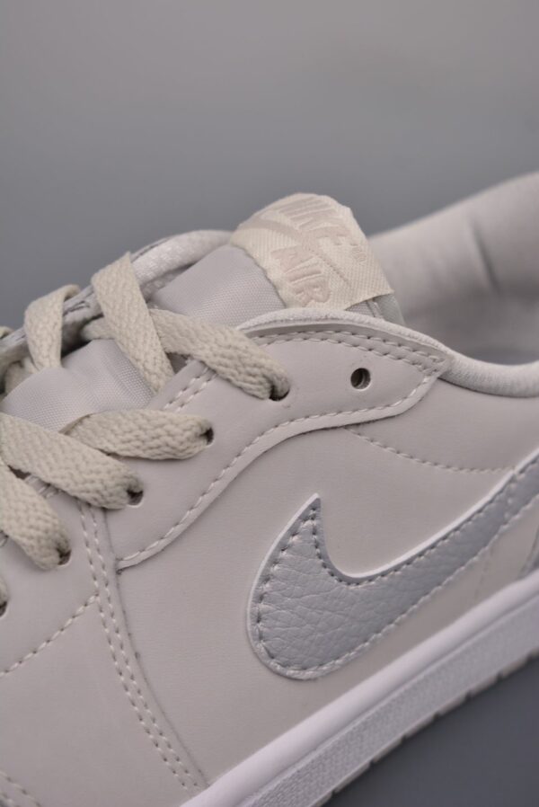 AJ 1 Low ‘Silver’ CZ0790-002