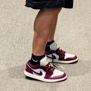 Giay Nike Air Jordan 1 Low Fireberry DC0774 161 9