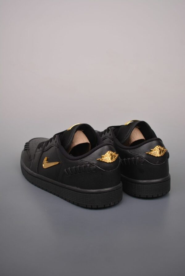 AJ 1 Low Method of Make ‘Black Metallic Gold’ FN5032-007 AJ 1 Low Method of Make ‘Black Metallic Gold’ FN5032-007