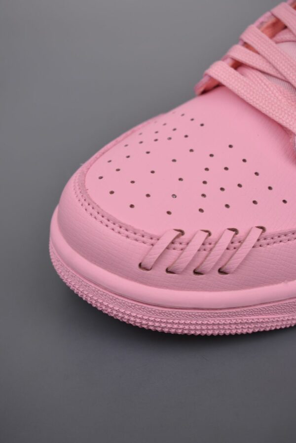 AJ 1 Low Method of Make ‘Perfect Pink’ FN5032-600 AJ 1 Low Method of Make ‘Perfect Pink’ FN5032-600