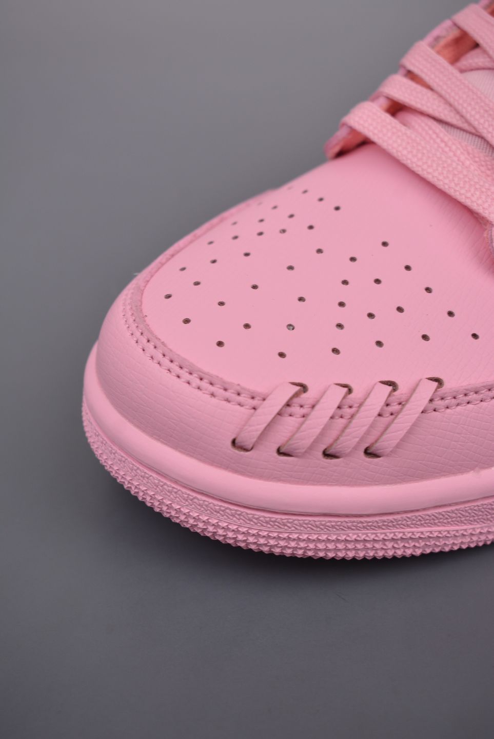 AJ 1 Low Method of Make ‘Perfect Pink’ FN5032-600 AJ 1 Low Method of Make ‘Perfect Pink’ FN5032-600