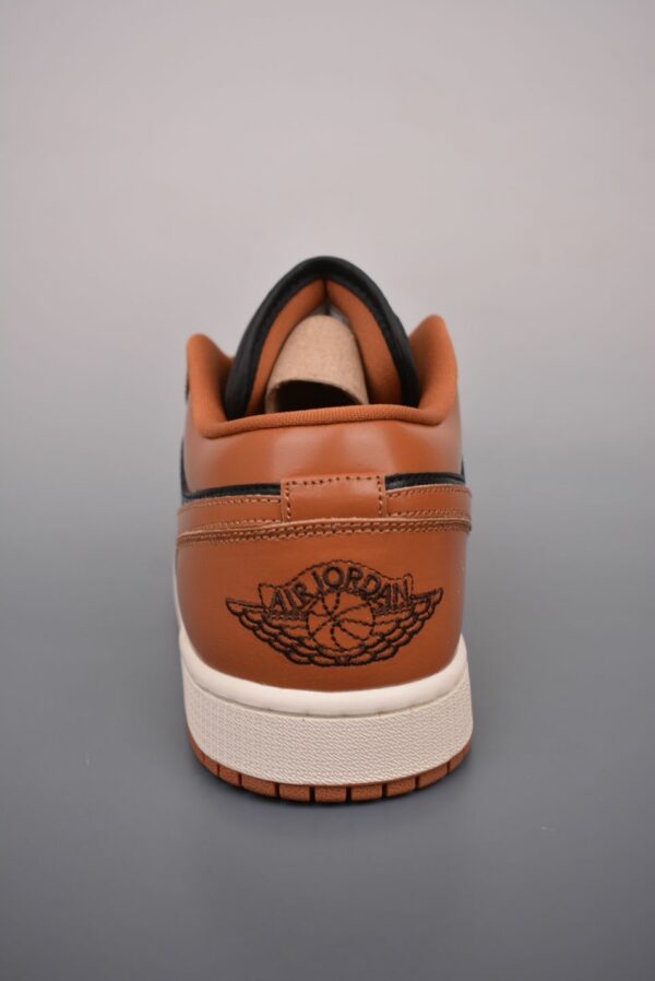 AJ 1 Low ‘Archaeo Brown’ DC0774-021