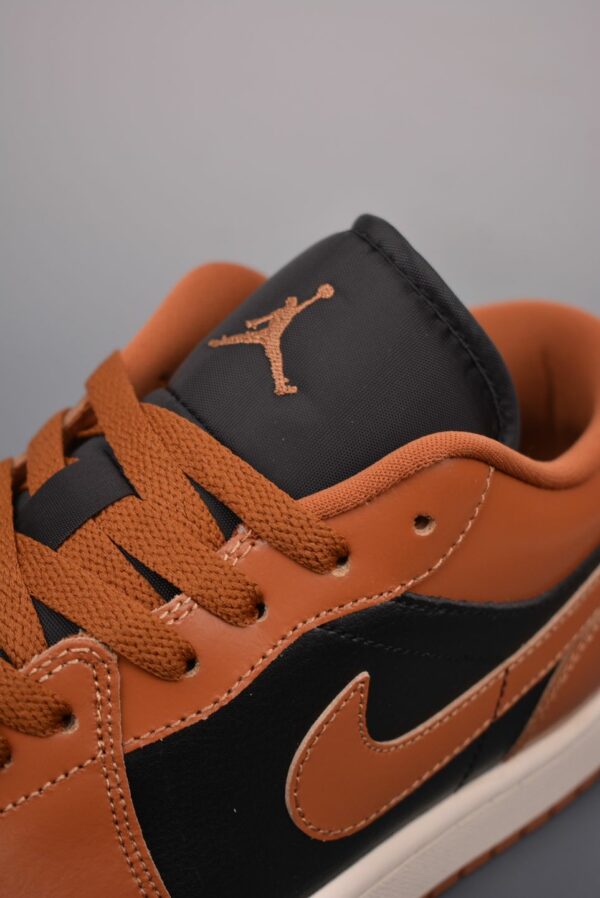 AJ 1 Low ‘Archaeo Brown’ DC0774-021