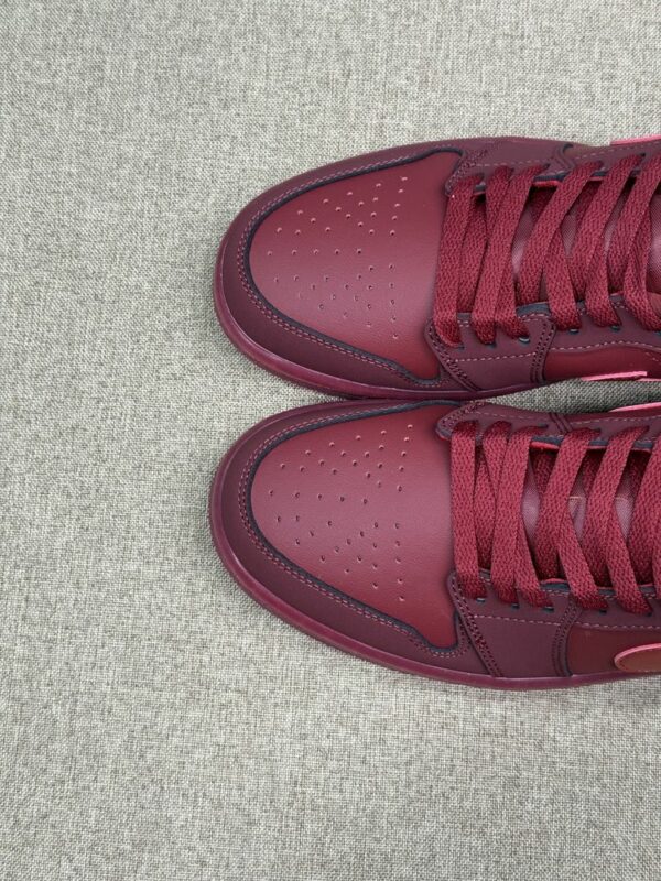 AJ 1 Low SE ‘Valentine’s Day’ IB7012-600