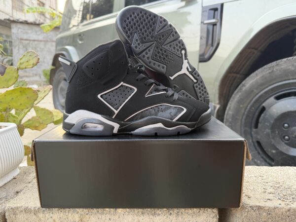 AJ 6 Retro ‘Cap and Gown’ IR2266-010