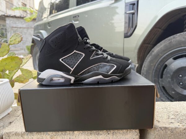 AJ 6 Retro ‘Cap and Gown’ IR2266-010
