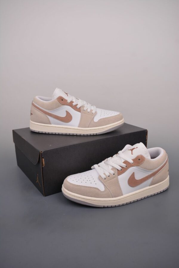 AJ 1 Low SE ‘Legend Light Brown’ HF1567-200