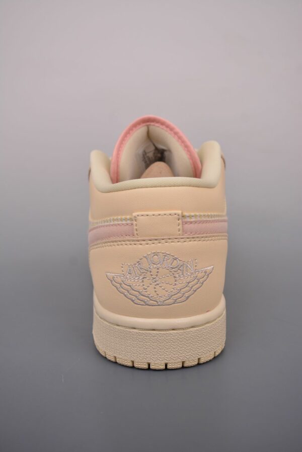 AJ 1 Low SE ‘Seersucker’ FQ1925-100