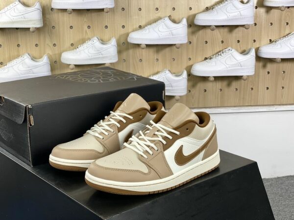 AJ 1 Low SE ‘Hemp Light British Tan’ HF5753-221