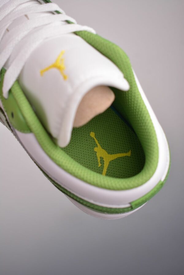 AJ 1 Low SE ‘Chlorophyll’ HF4823-100