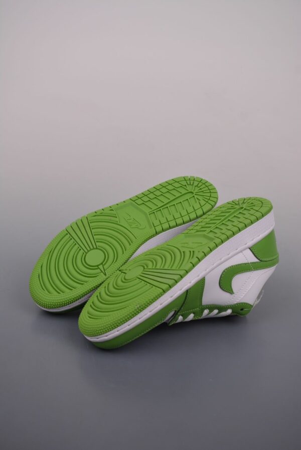 AJ 1 Low SE ‘Chlorophyll’ HF4823-100