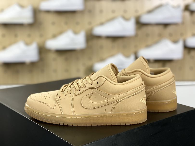 AJ 1 Low SE ‘Sand’ FZ3972-294 AJ 1 Low SE ‘Sand’ FZ3972-294