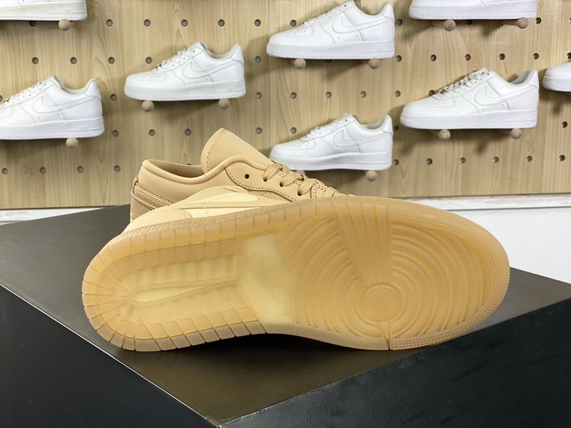 AJ 1 Low SE ‘Sand’ FZ3972-294 AJ 1 Low SE ‘Sand’ FZ3972-294