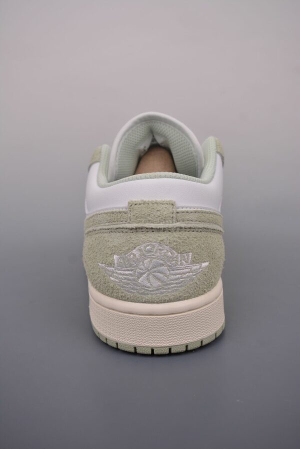 AJ 1 Low SE ‘Seafoam’ FN5214-131