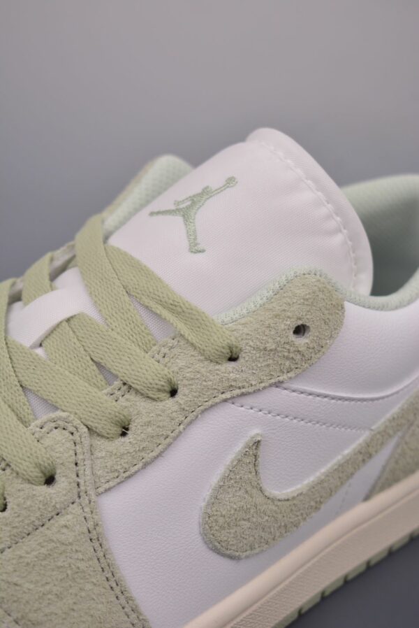 AJ 1 Low SE ‘Seafoam’ FN5214-131