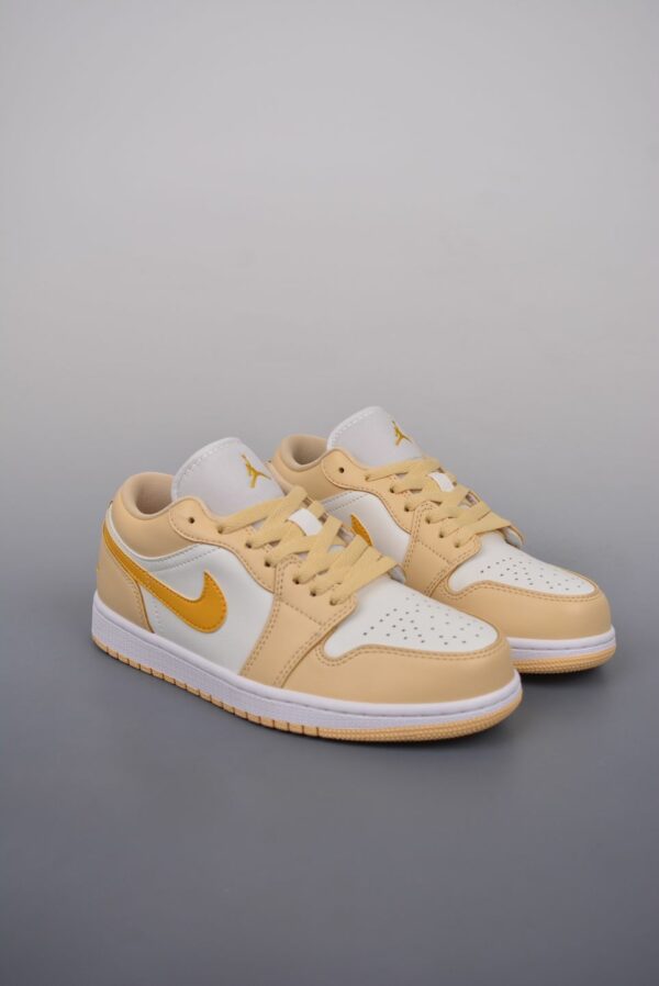 AJ 1 Low ‘Team Gold’ DC0774-170