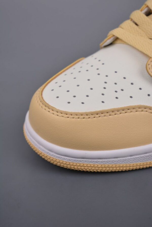 AJ 1 Low ‘Team Gold’ DC0774-170