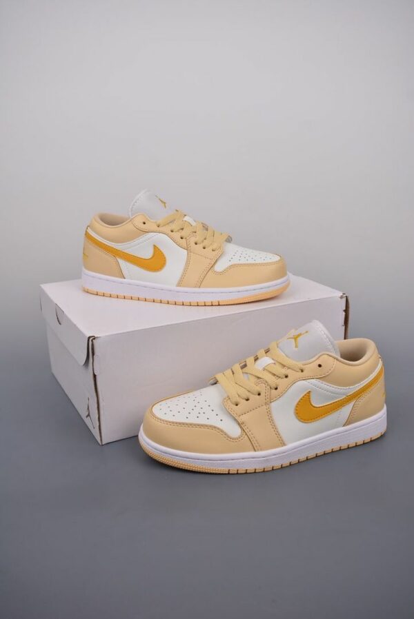 AJ 1 Low ‘Team Gold’ DC0774-170