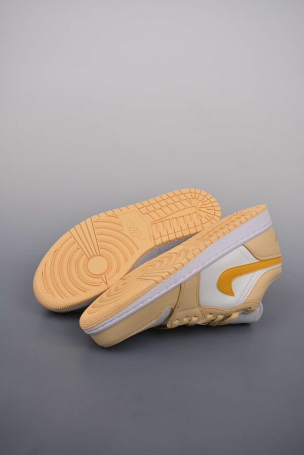 AJ 1 Low ‘Team Gold’ DC0774-170