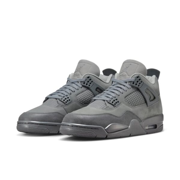 AJ 4 Retro SE ‘Wet Cement’ FQ7928-001 AJ 4 Retro SE ‘Wet Cement’ FQ7928-001