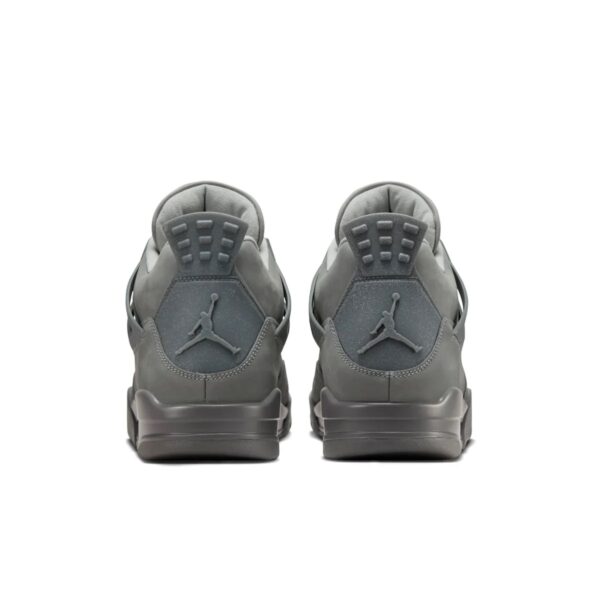 AJ 4 Retro SE ‘Wet Cement’ FQ7928-001 AJ 4 Retro SE ‘Wet Cement’ FQ7928-001
