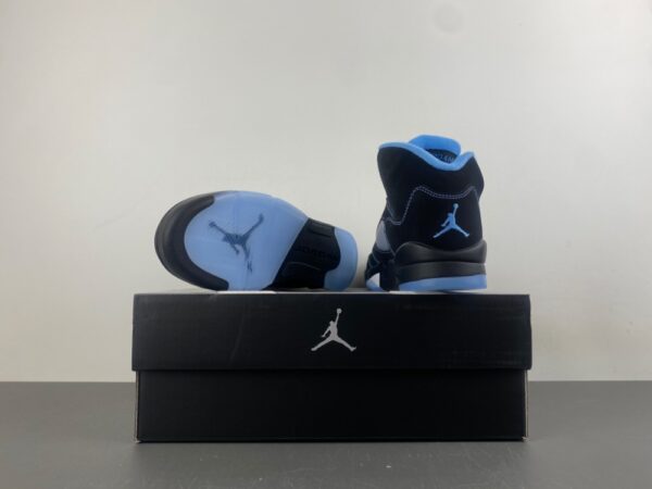 AJ 5 Retro ‘Black University Blue’ 440888-008