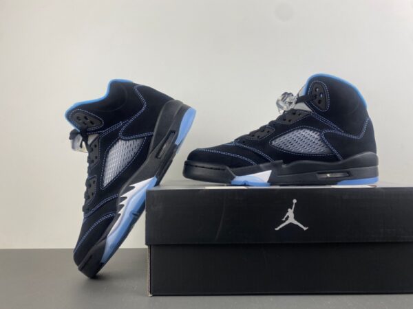 AJ 5 Retro ‘Black University Blue’ 440888-008