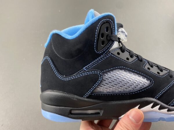 AJ 5 Retro ‘Black University Blue’ 440888-008