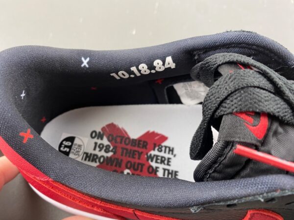 AJ 1 Low OG ‘Banned’ IW6276-001 AJ 1 Low OG ‘Banned’ IW6276-001