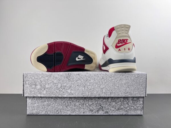 AJ 4 x Nigel Sylvester ‘Brick After Brick’ IQ8055-100 AJ 4 x Nigel Sylvester ‘Brick After Brick’ IQ8055-100