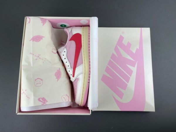 AJ 1 Low x Travis Scott ‘Pink Pack’ IQ7604-101