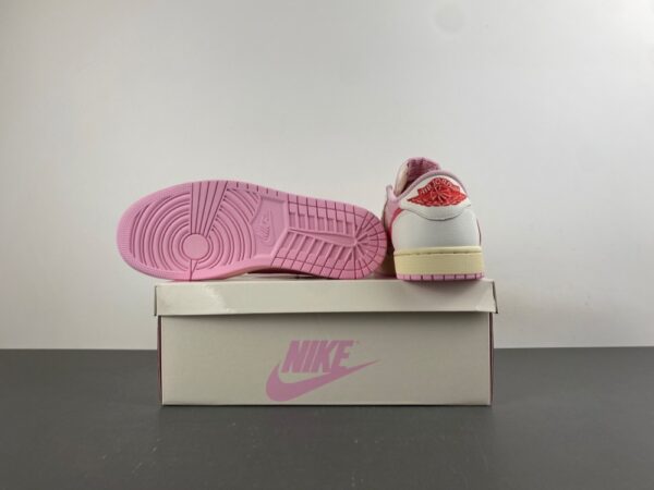 AJ 1 Low x Travis Scott ‘Pink Pack’ IQ7604-101