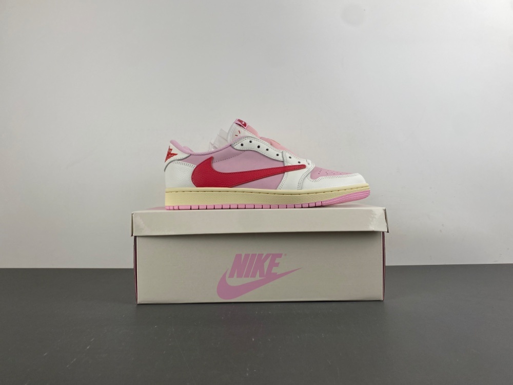 AJ 1 Low x Travis Scott ‘Pink Pack’ IQ7604-101 AJ 1 Low x Travis Scott ‘Pink Pack’ IQ7604-101