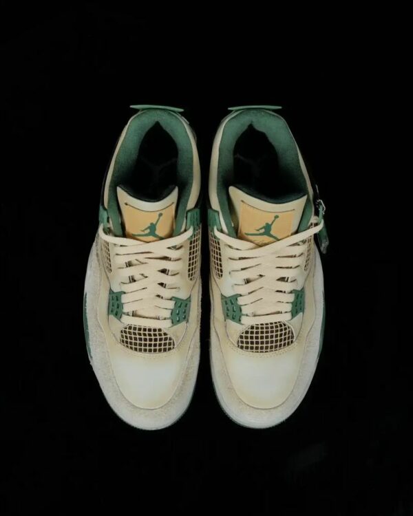 AJ 4 Pokemon Series ‘Venusaur’