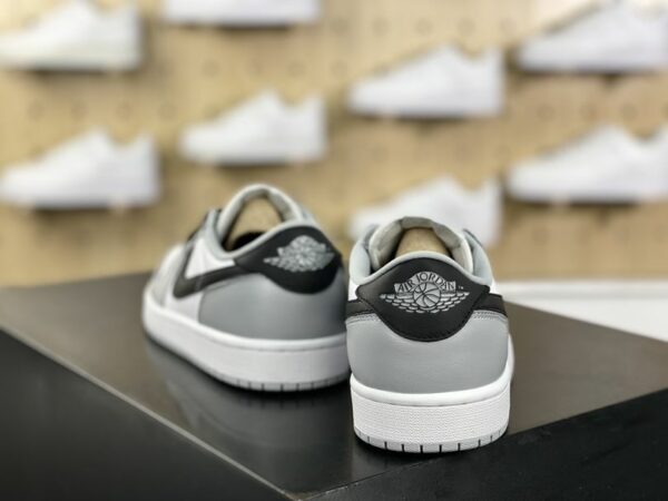 AJ 1 Low ‘Barons’ CZ0790-110