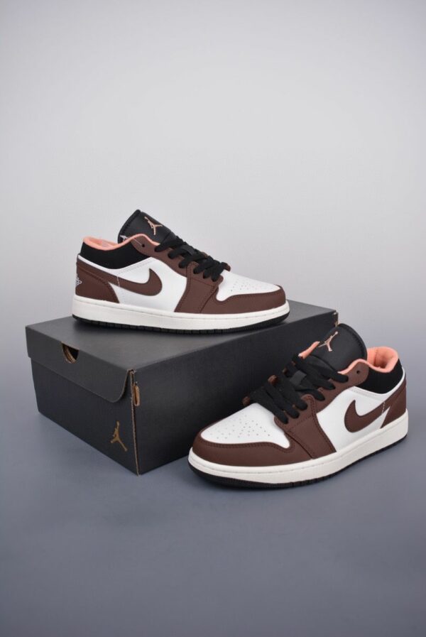 AJ 1 Low SE ‘Light Chocolate’ DM0589-200
