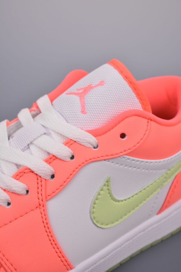 AJ 1 Low SE ‘Lava Glow’ FN6772-671