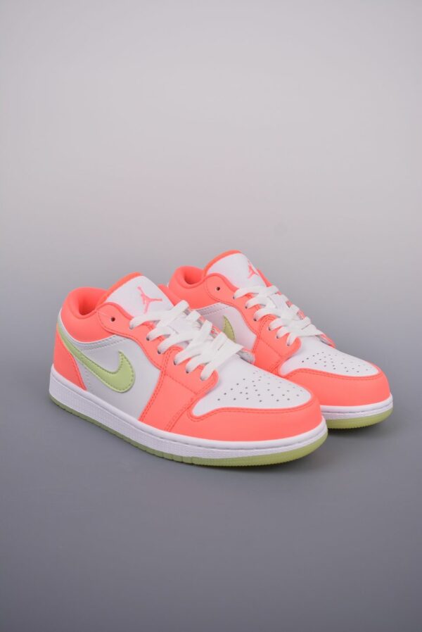 AJ 1 Low SE ‘Lava Glow’ FN6772-671