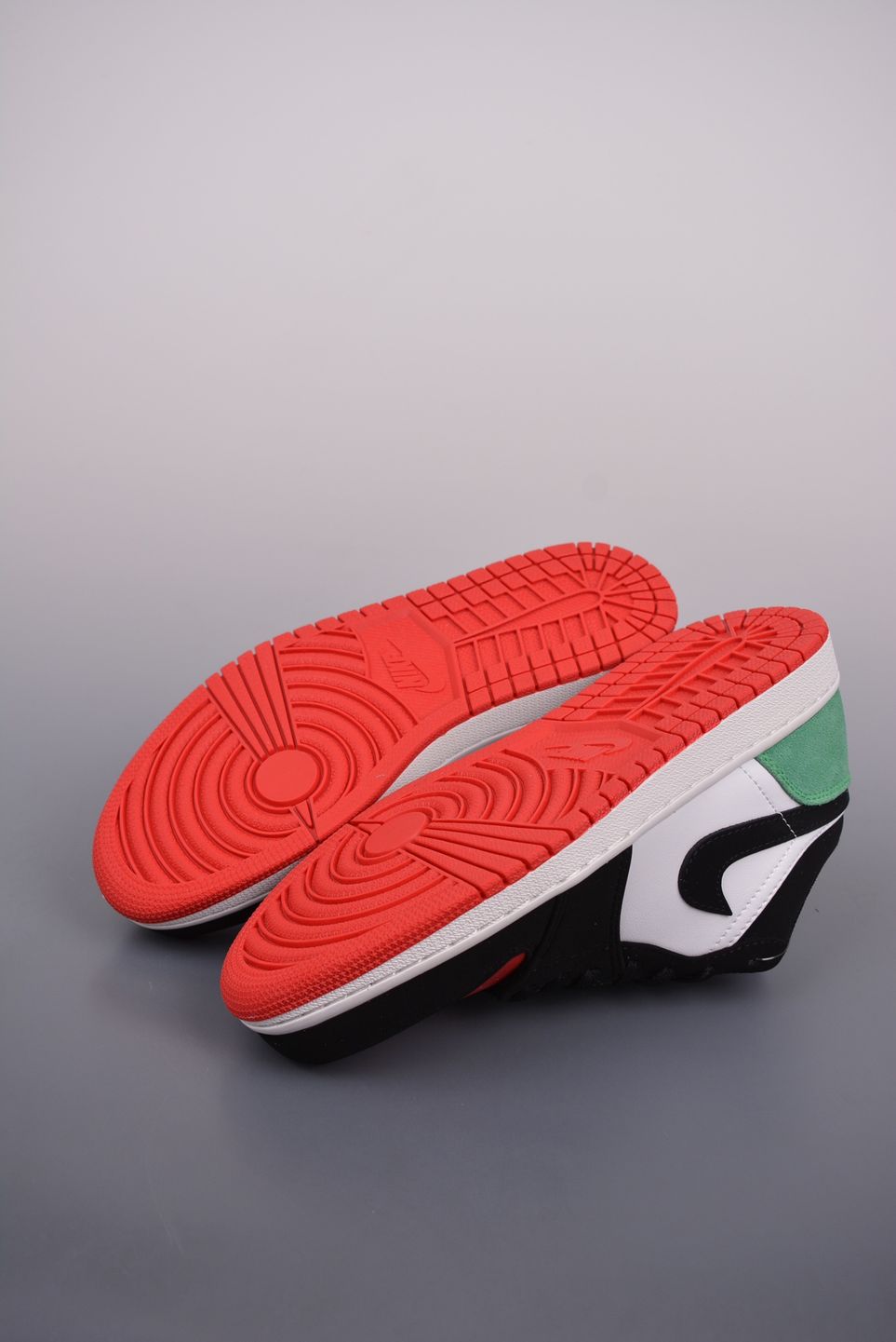 AJ 1 Low ‘Quai 54’ FQ6703-100 AJ 1 Low ‘Quai 54’ FQ6703-100