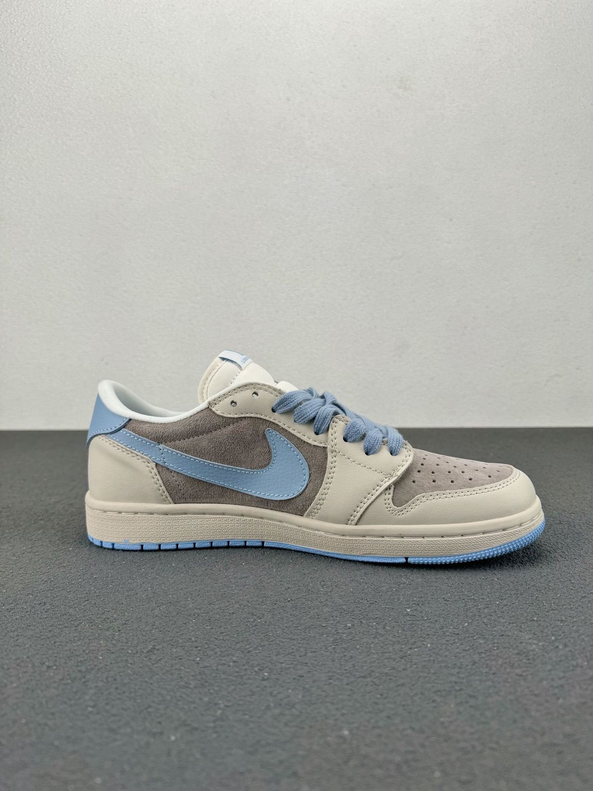 AJ 1 Low x Travis Scott x LV LX1988-101 AJ 1 Low x Travis Scott x LV LX1988-101