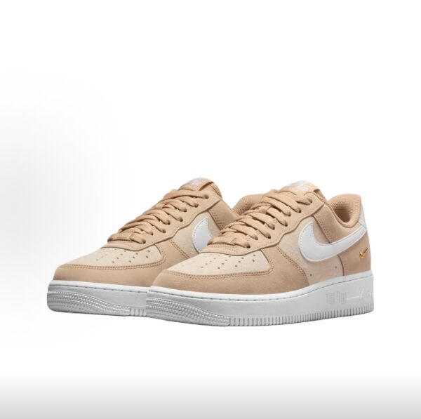 AF 1 Low SE ‘Linen Sand Drift’ IQ9964-200 AF 1 Low SE ‘Linen Sand Drift’ IQ9964-200