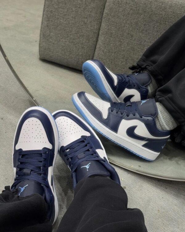 AJ 1 Low ‘Midnight Navy University Blue’ 553558-404 AJ 1 Low ‘Midnight Navy University Blue’ 553558-404