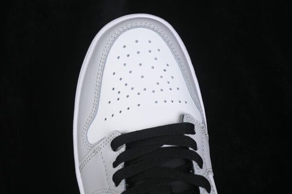 AJ 1 Low ‘Neutral Grey Infrared 23’ 553558-045
