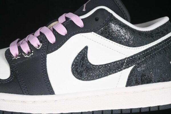 AJ 1 Low SE ‘Iced Carmine’ II0595-001