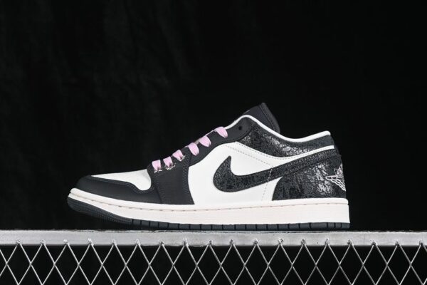 AJ 1 Low SE ‘Iced Carmine’ II0595-001