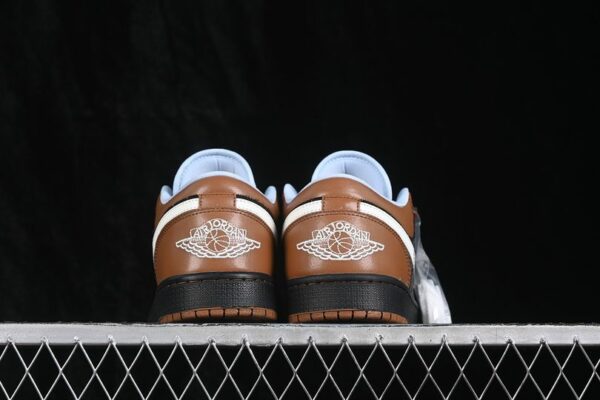 AJ 1 Low SE ‘Black Light British Tan’ IR7560-010 AJ 1 Low SE ‘Black Light British Tan’ IR7560-010